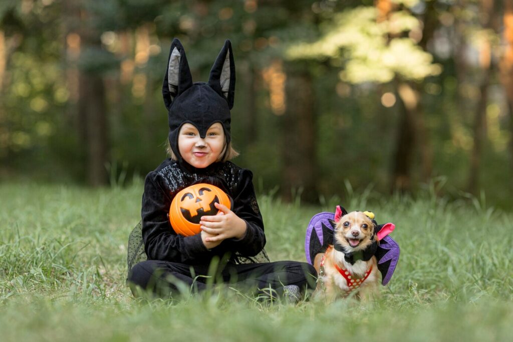 Halloween med kjæledyret ditt